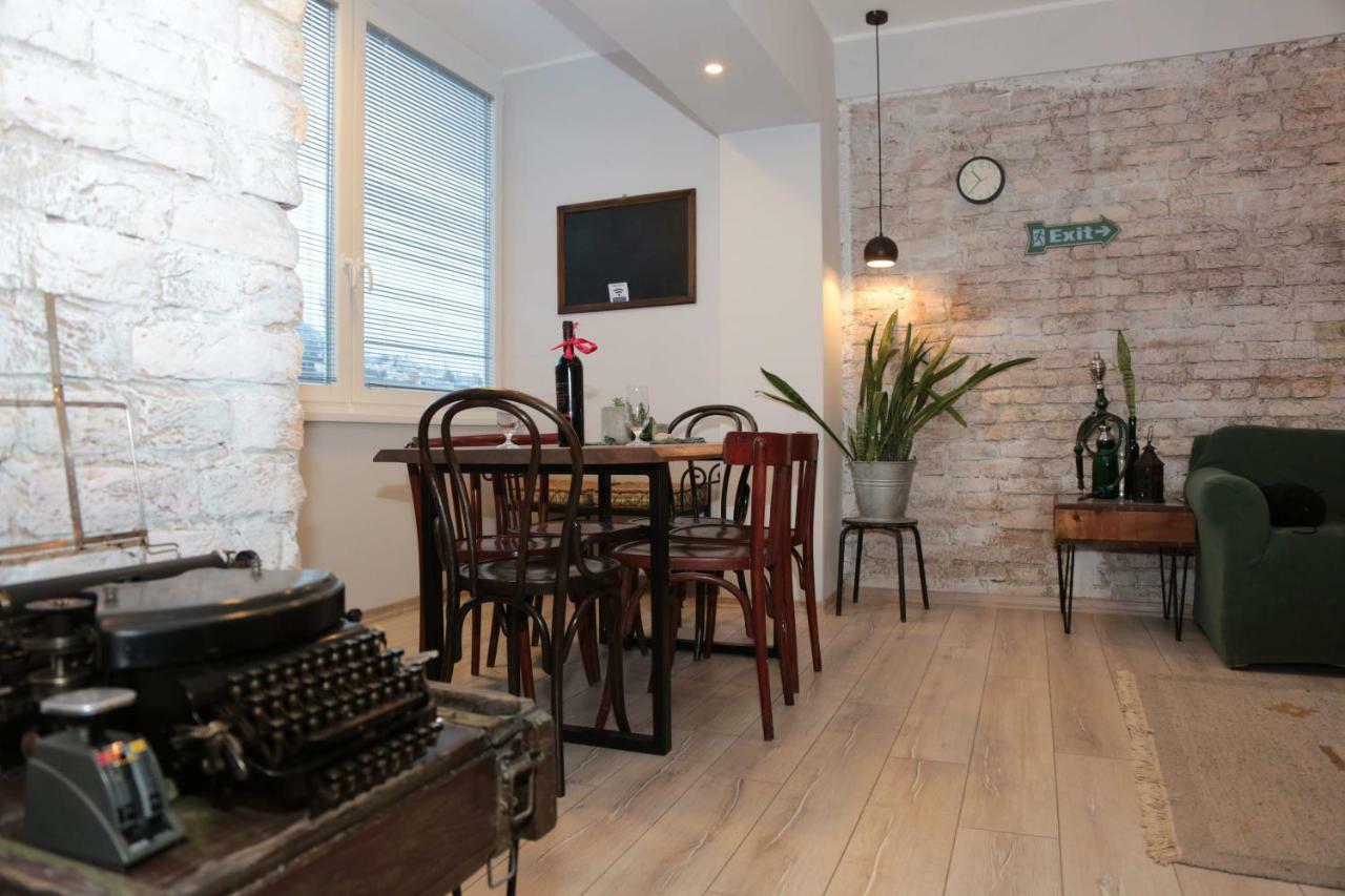 Apartament Cinema Courtyard Sarajewo Zewnętrze zdjęcie