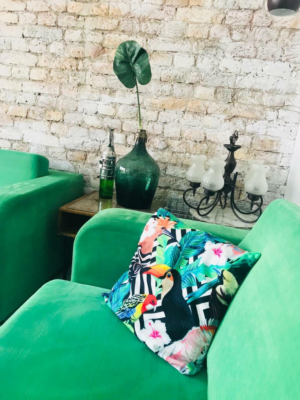 Apartament Cinema Courtyard Sarajewo Zewnętrze zdjęcie